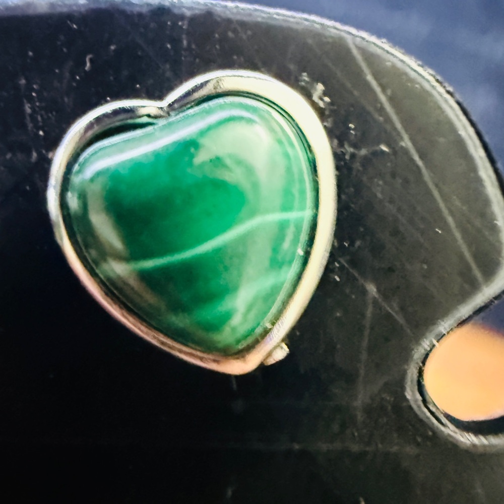 Green Malachite Heart Silver Stud Earrings - Picture 4 of 5